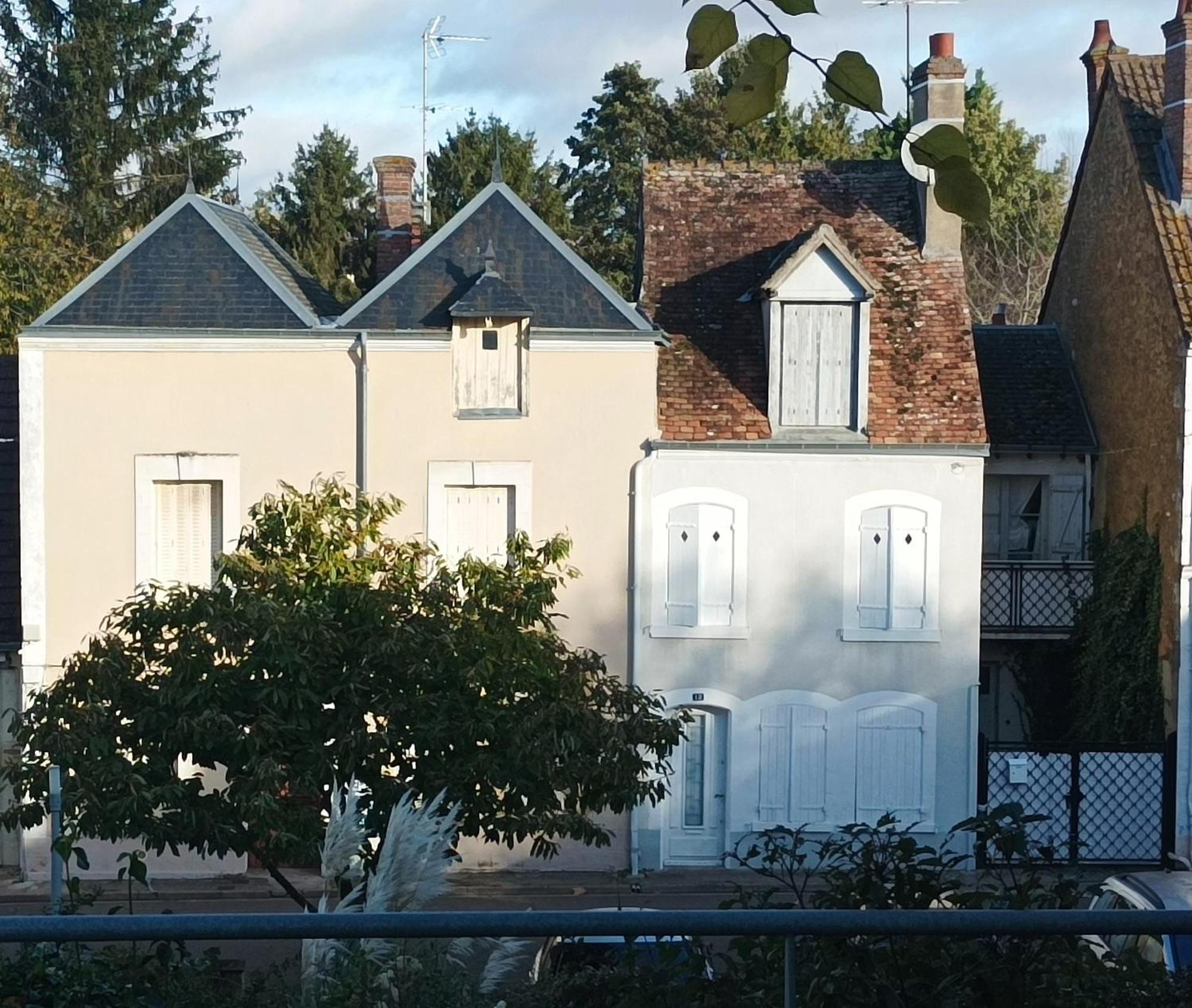 La Maison Au Bord De L'Eau Gracay Exterior foto